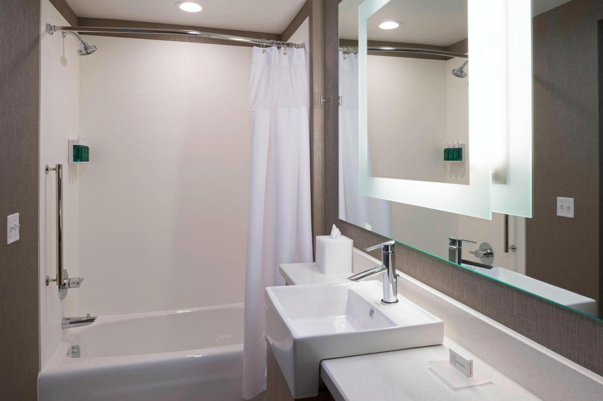 Springhill Suites By Marriott East Lansing University Area, Lansing Area Ngoại thất bức ảnh